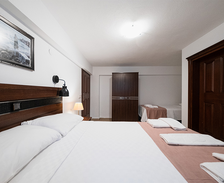 Bodrum Kat Triple Economy